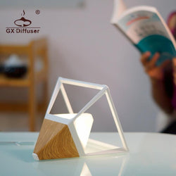 Minimalist Wireless Table Light